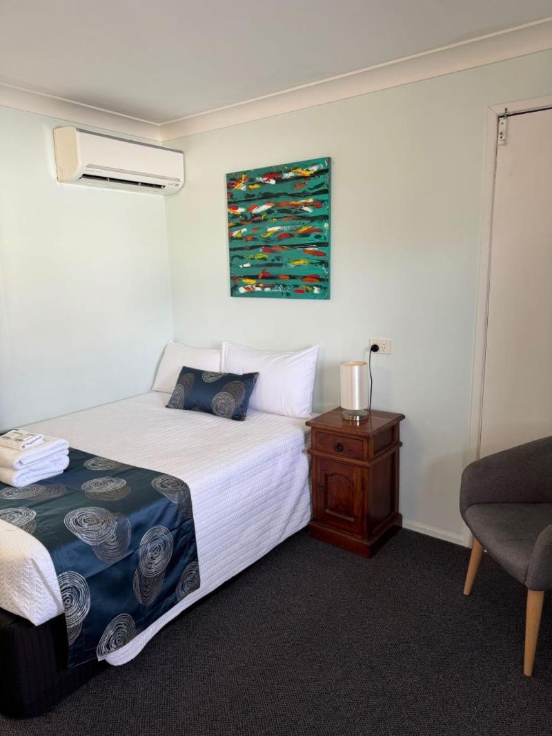 Charm City Motel Μπούνταμπεργκ Εξωτερικό φωτογραφία